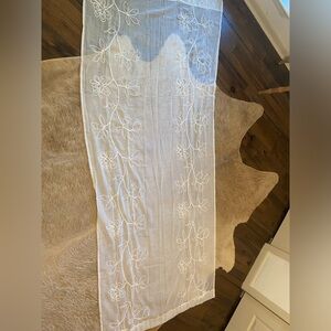 Sheer curtain panels